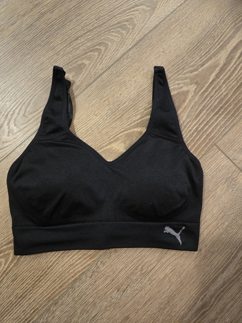 Puma Black Seamless Light-Support Sports Bra